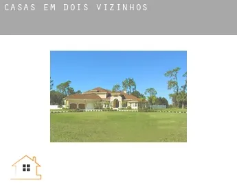 Casas em  Dois Vizinhos