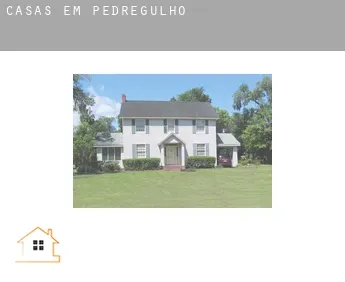 Casas em  Pedregulho